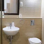 Vaci Street Downtown Apartament *